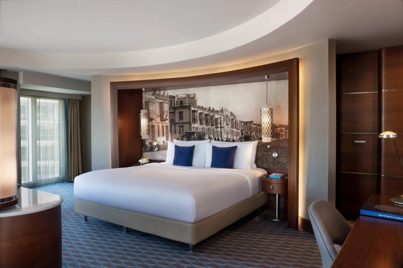 Photo - Renaissance Izmir Hotel