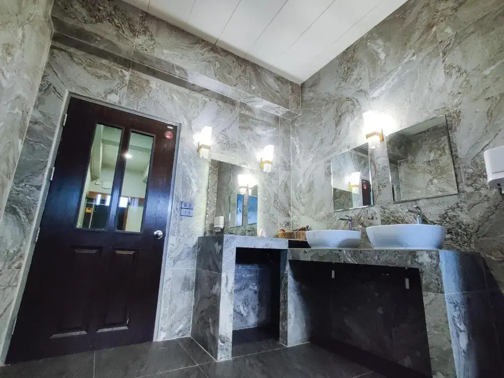 Photo - Psych Hostel