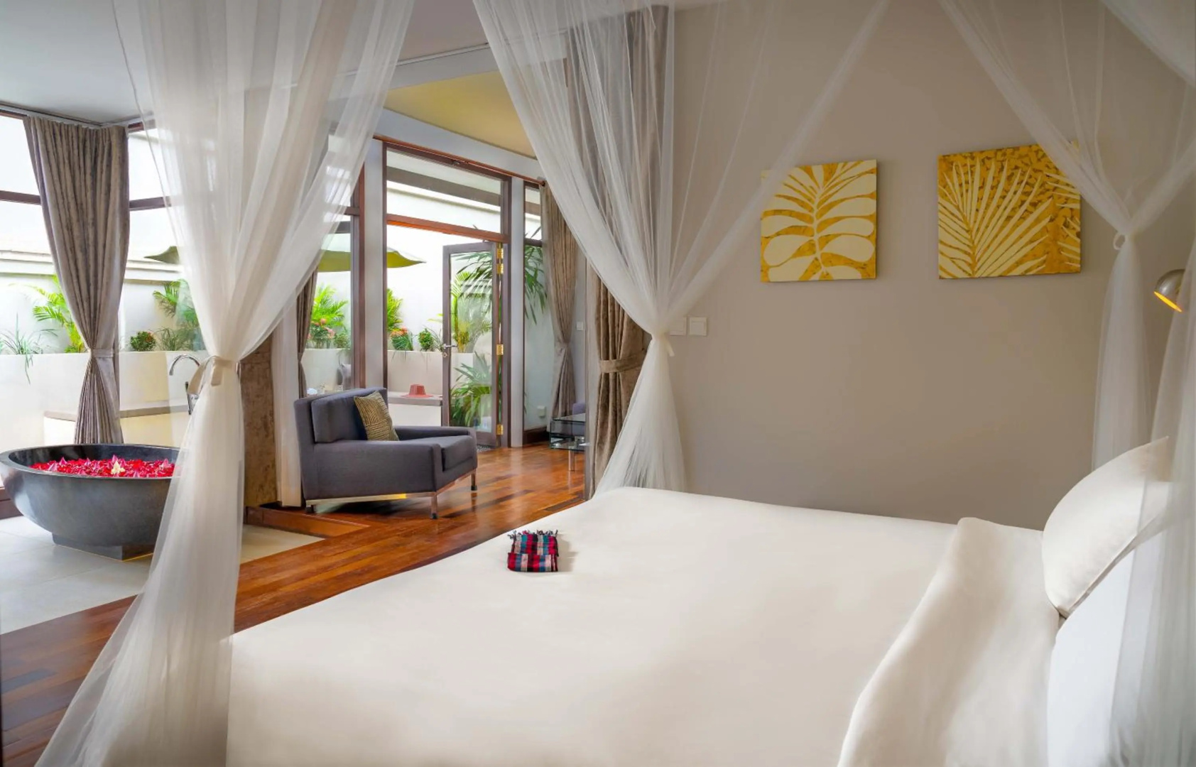 Foto - Heritage Suites Hotel