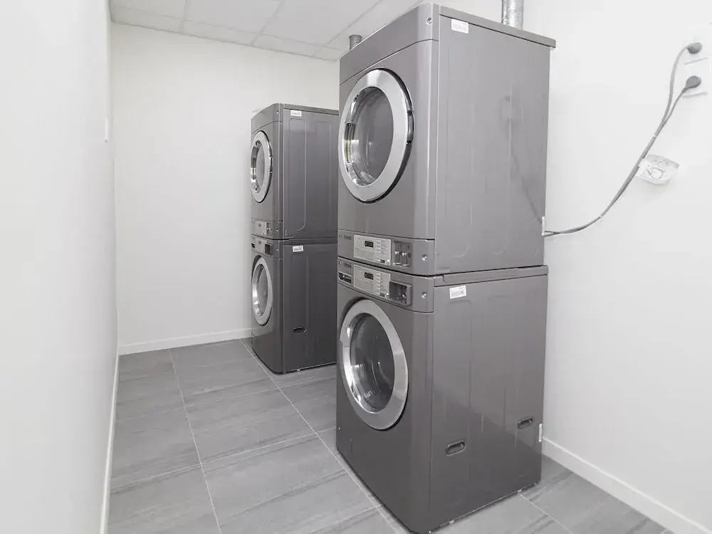 Photo - Three Palms Lodge