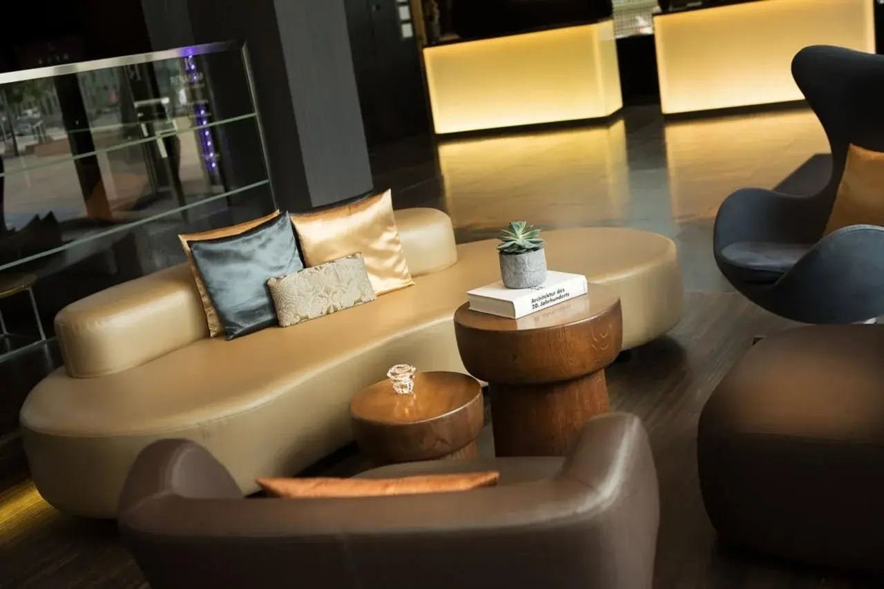 Photo - Renaissance Zurich Tower Hotel