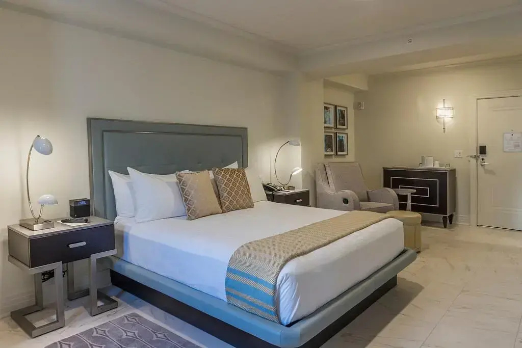 Photo - The Jung Hotel and Residences