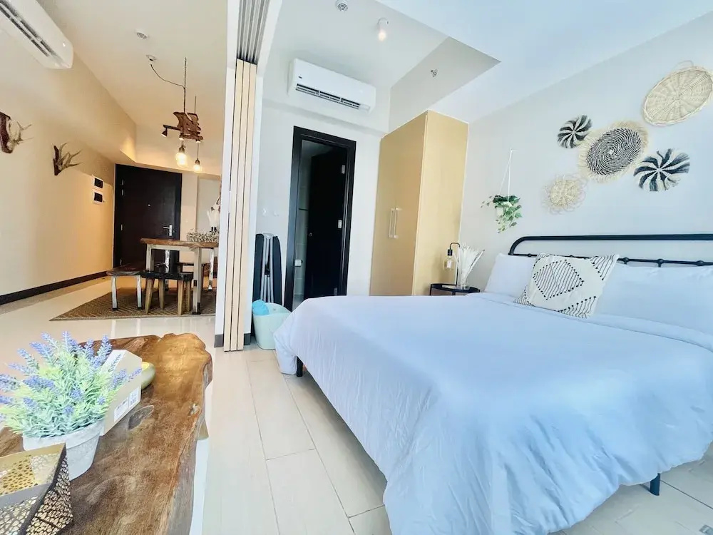 Photo - Uptown Parksuites