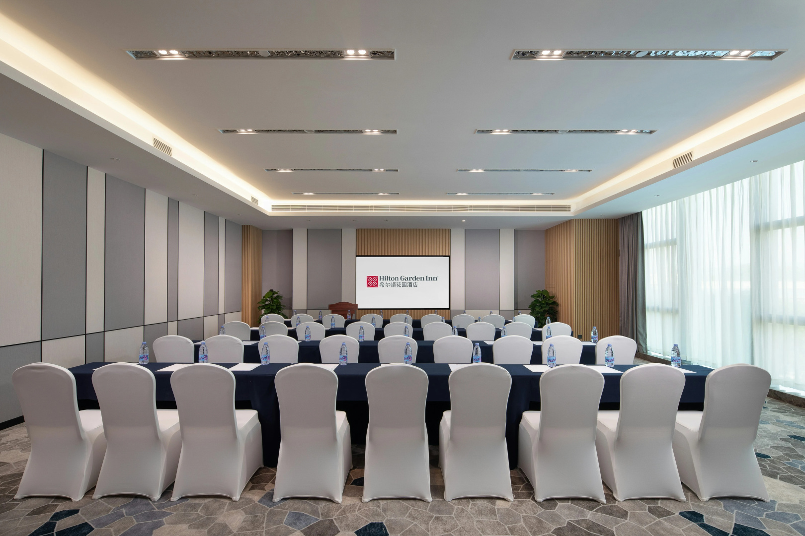 Photo - Hilton Garden Inn Shenzhen Guangming Hongqiao Park
