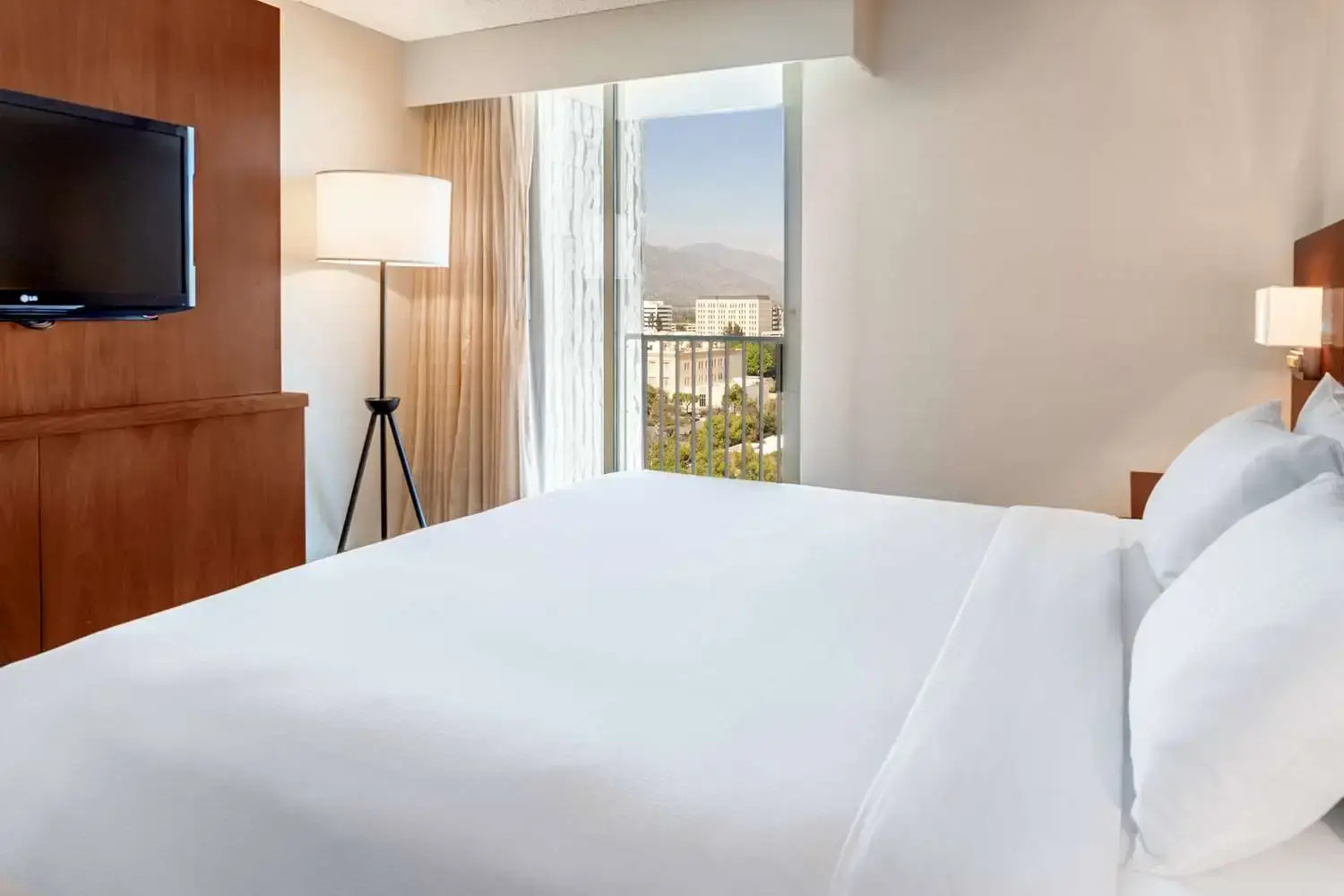 Photo - Hilton Pasadena