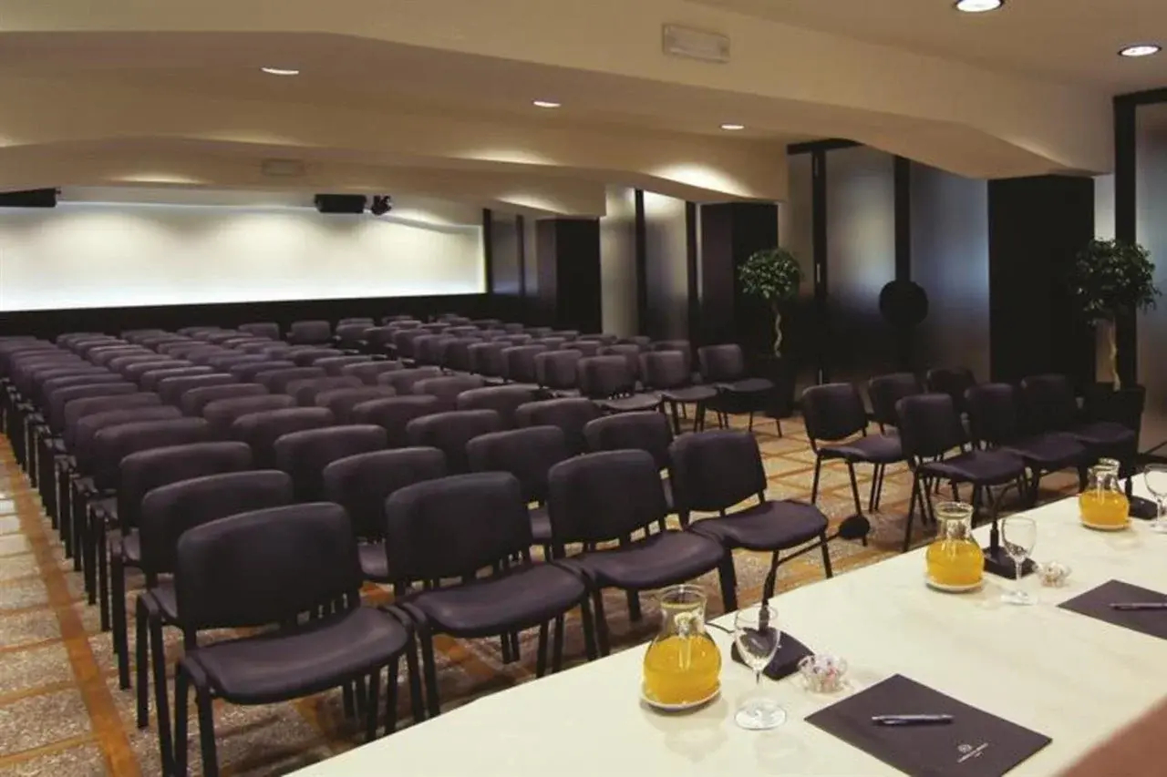 Foto - Sardegna Hotel - Suites & Restaurant