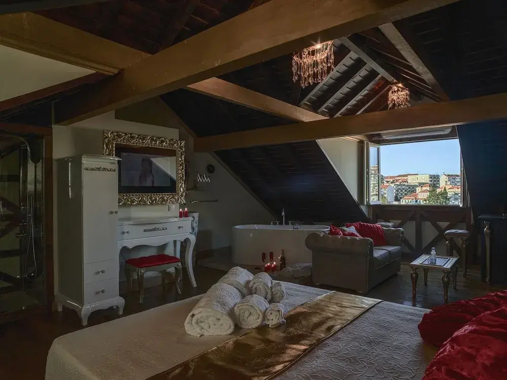 Photo - Solar Antigo Luxury Coimbra