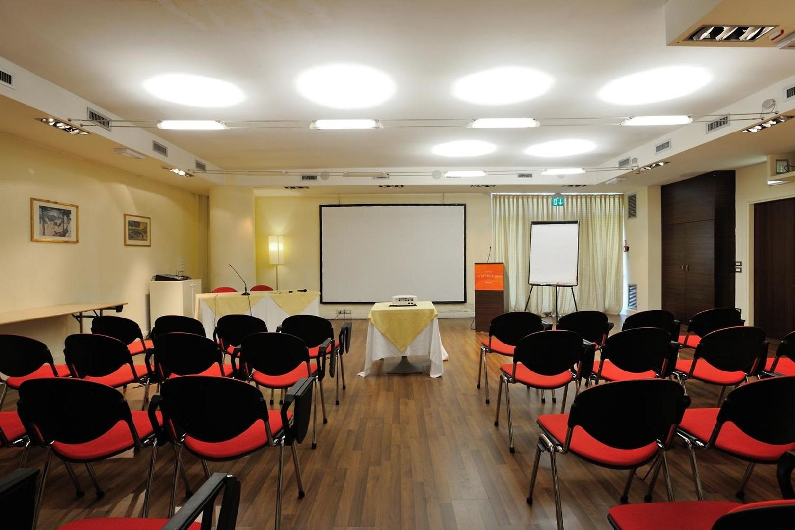 Photo - La Meridiana Bleisure Hotel