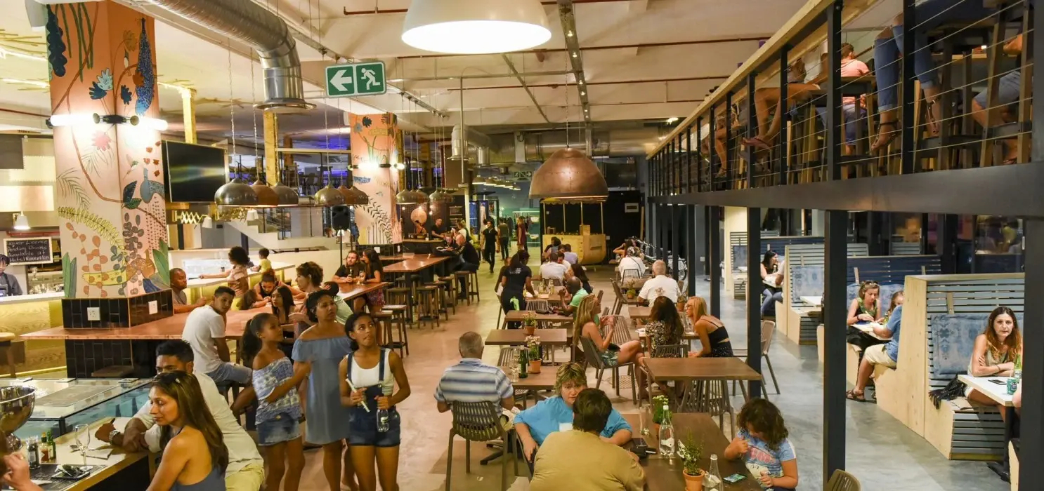 Foto - Mojo Hotel & Market
