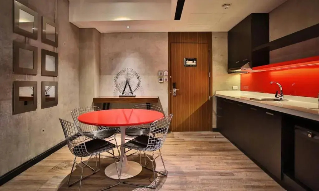 Foto - The B Hotel Quezon City