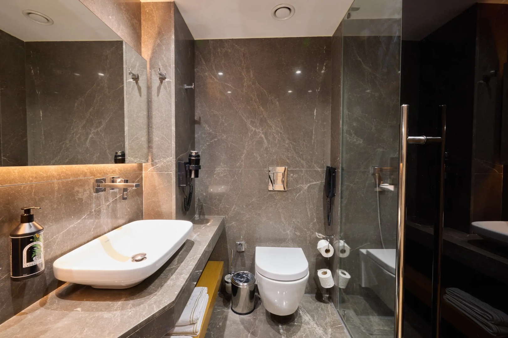 Photo - Metropolitan Hotels Bosphorus