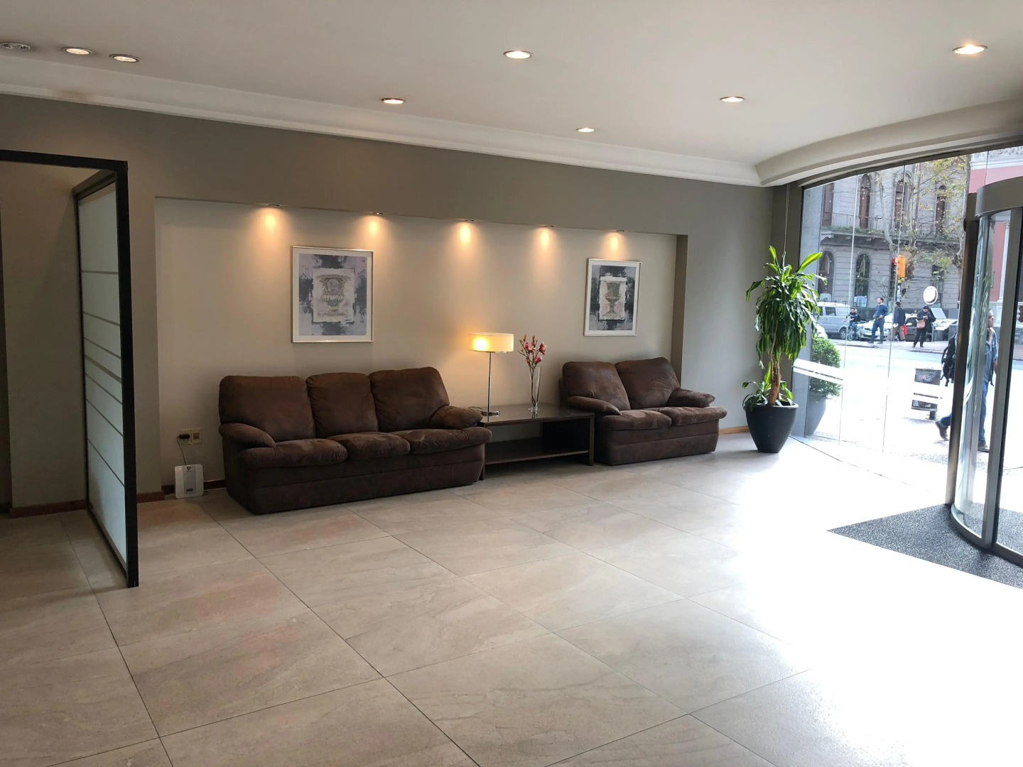 Foto - Crystal Palace Hotel