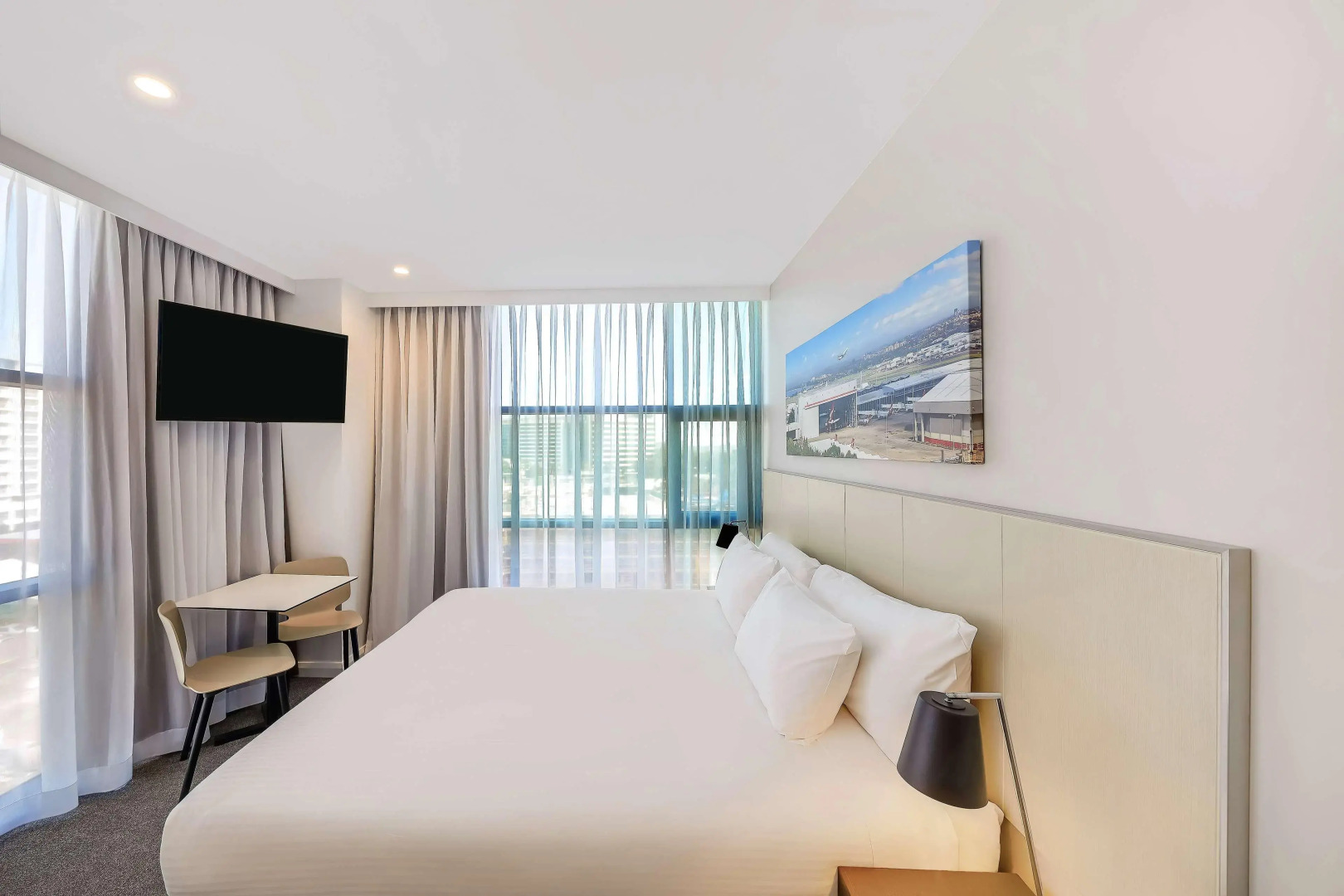 Photo - Travelodge Hotel Sydney Airport