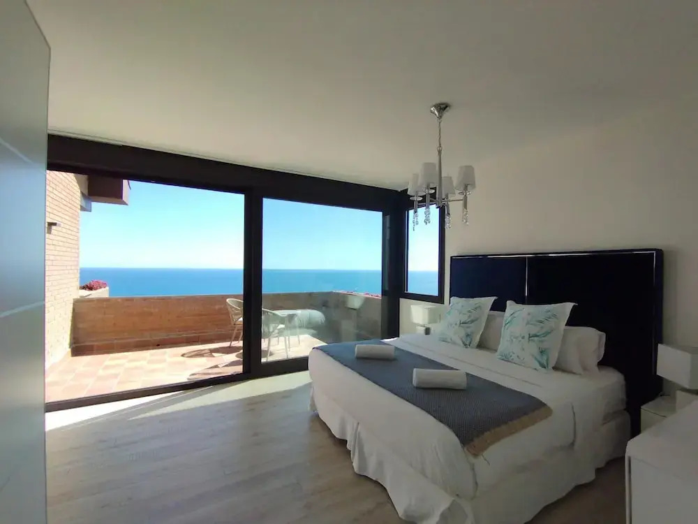 Foto - Sitges Spaces Sea View Villa- 6 Bedrooms, 5 bathrooms, 2 private pools, Near center