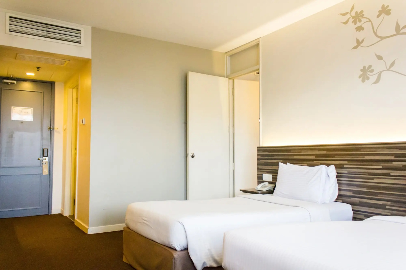 Foto - The 5 Elements Hotel