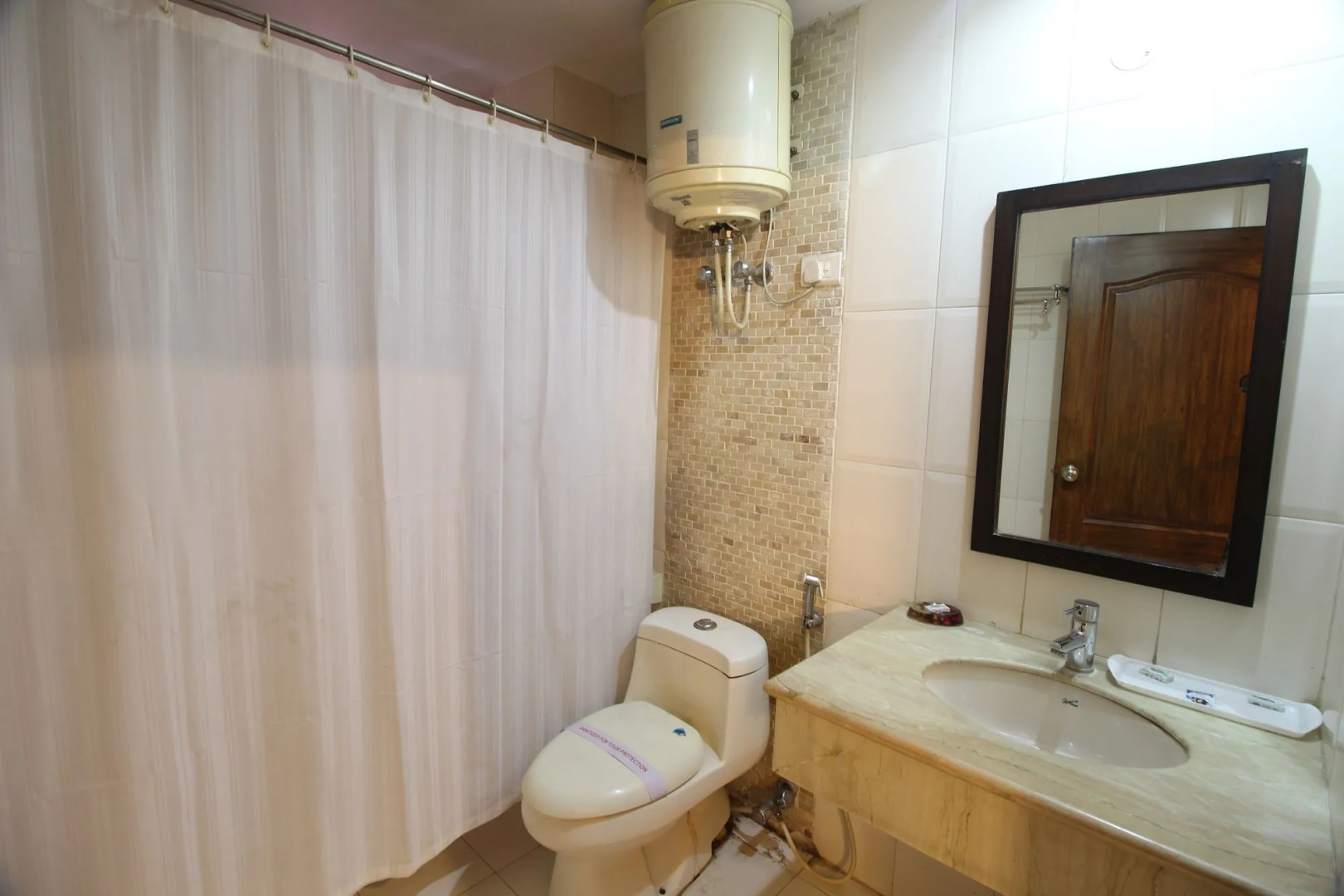 Foto - Arch The Lohias