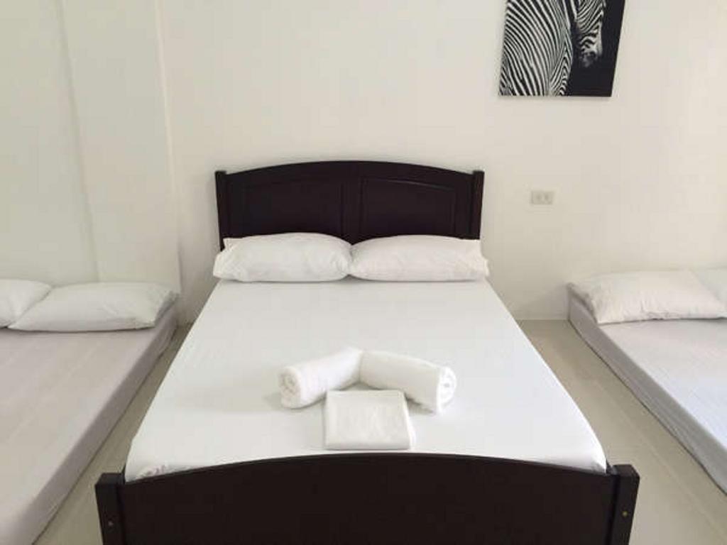 Foto - The Palines Apartment Hotel near Brittany Palazzo, Evia Mall Alabang