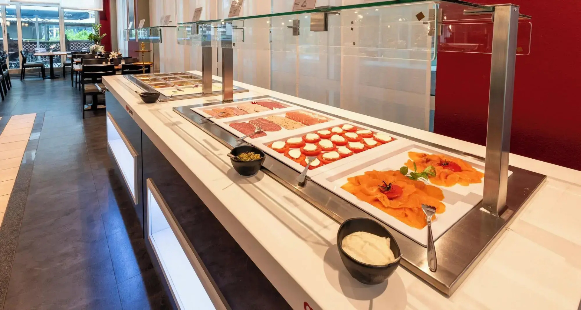 Foto - Plaza Premium Koln