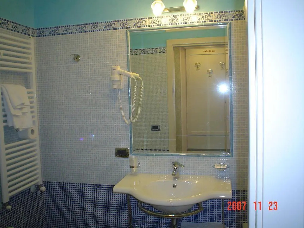 Foto - Hotel Dina