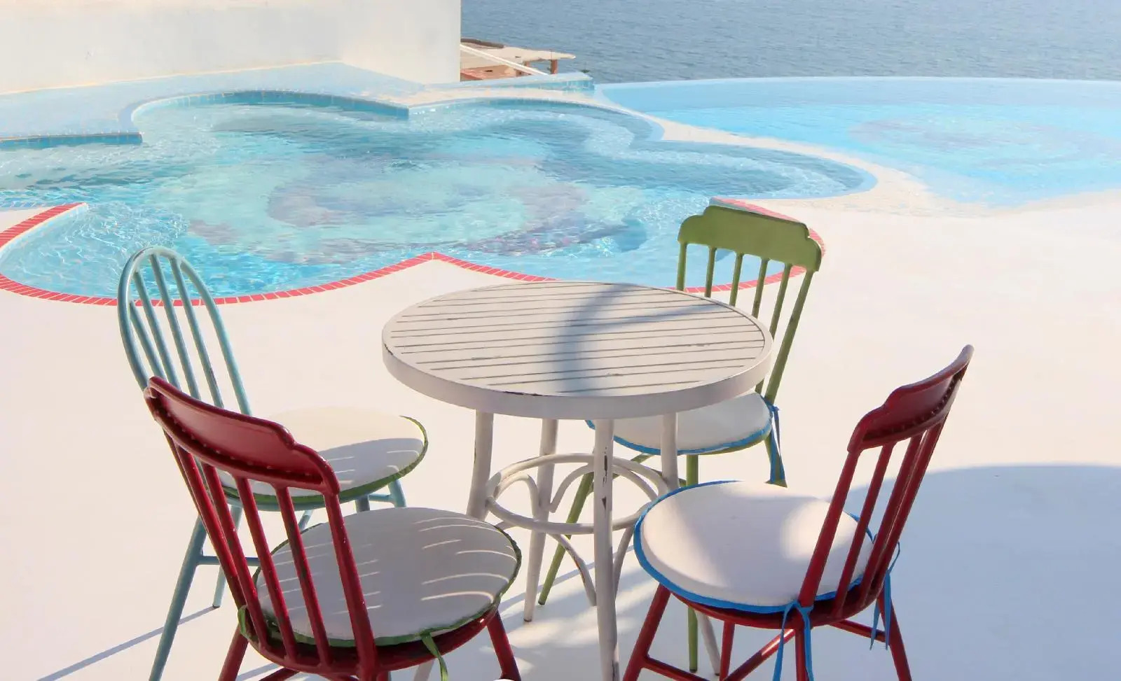 Photo - Bougainville Bay Hotel