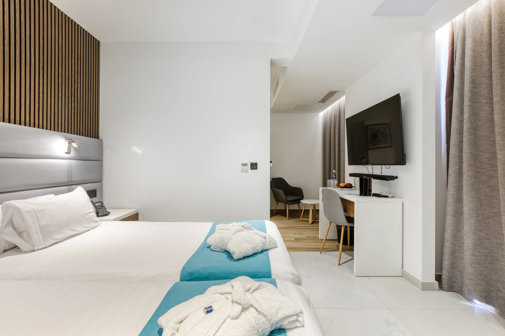 Photo - Solana Hotel & Spa