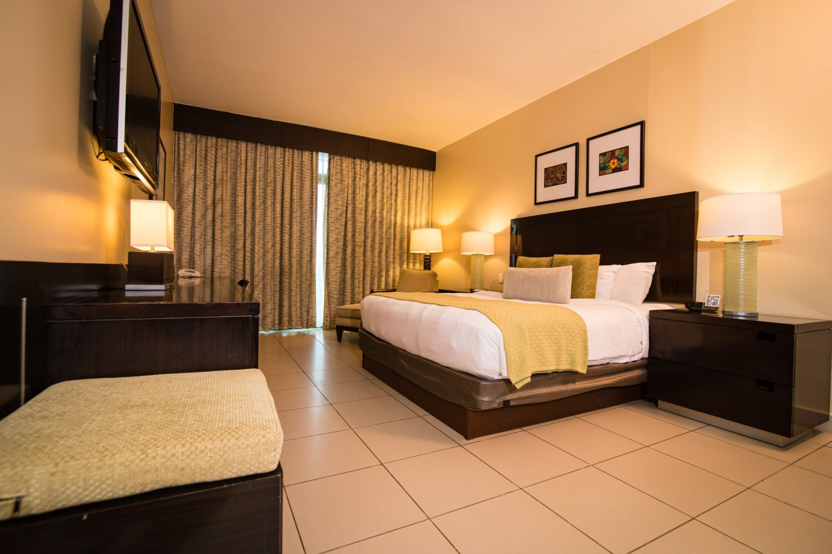 Photo - Summit Rainforest & Golf Resort