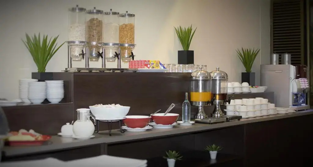 Photo - Mt Ommaney Hotel Apartments