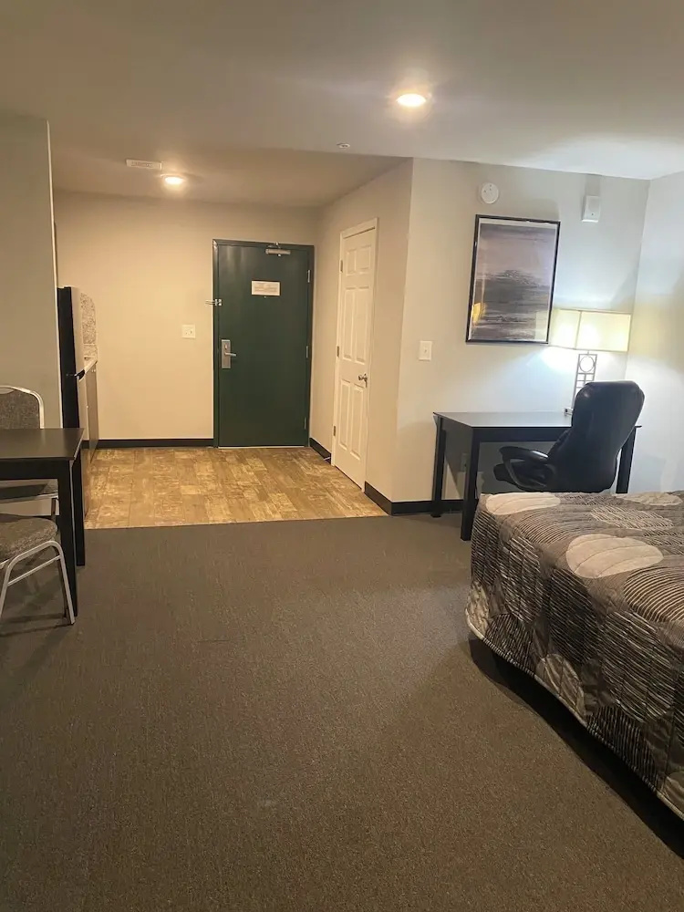 Photo - WoodSpring Suites Atlanta Airport