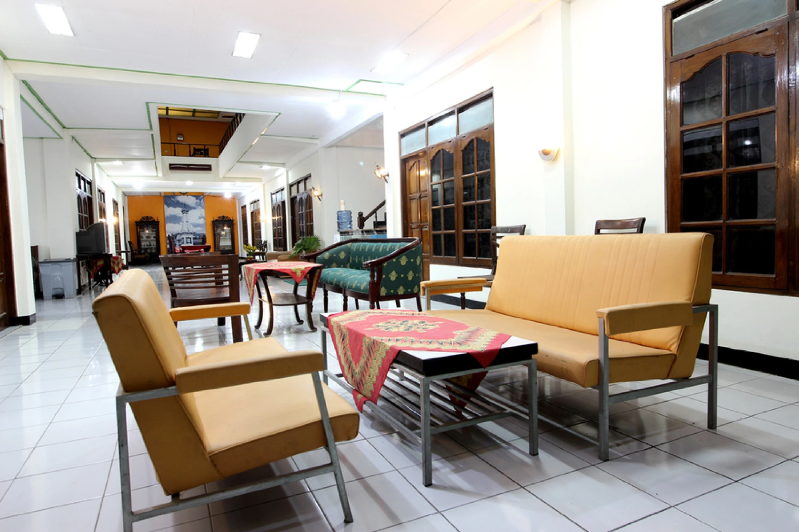 Photo - RedDoorz Plus Syariah near Lempuyangan Station 3