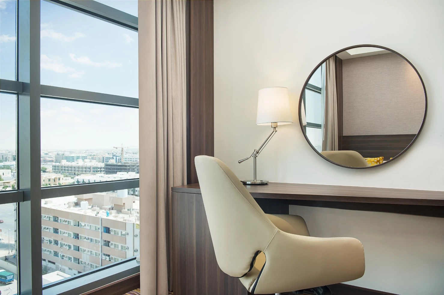 Photo - Hampton By Hilton Dubai Airport