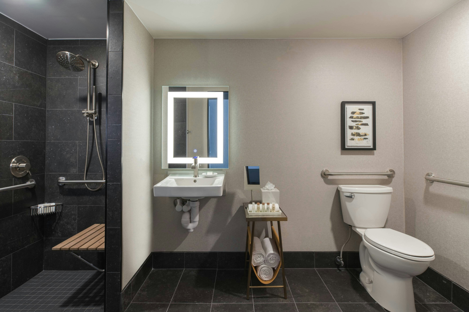 Photo - Renaissance Chicago North Shore Hotel