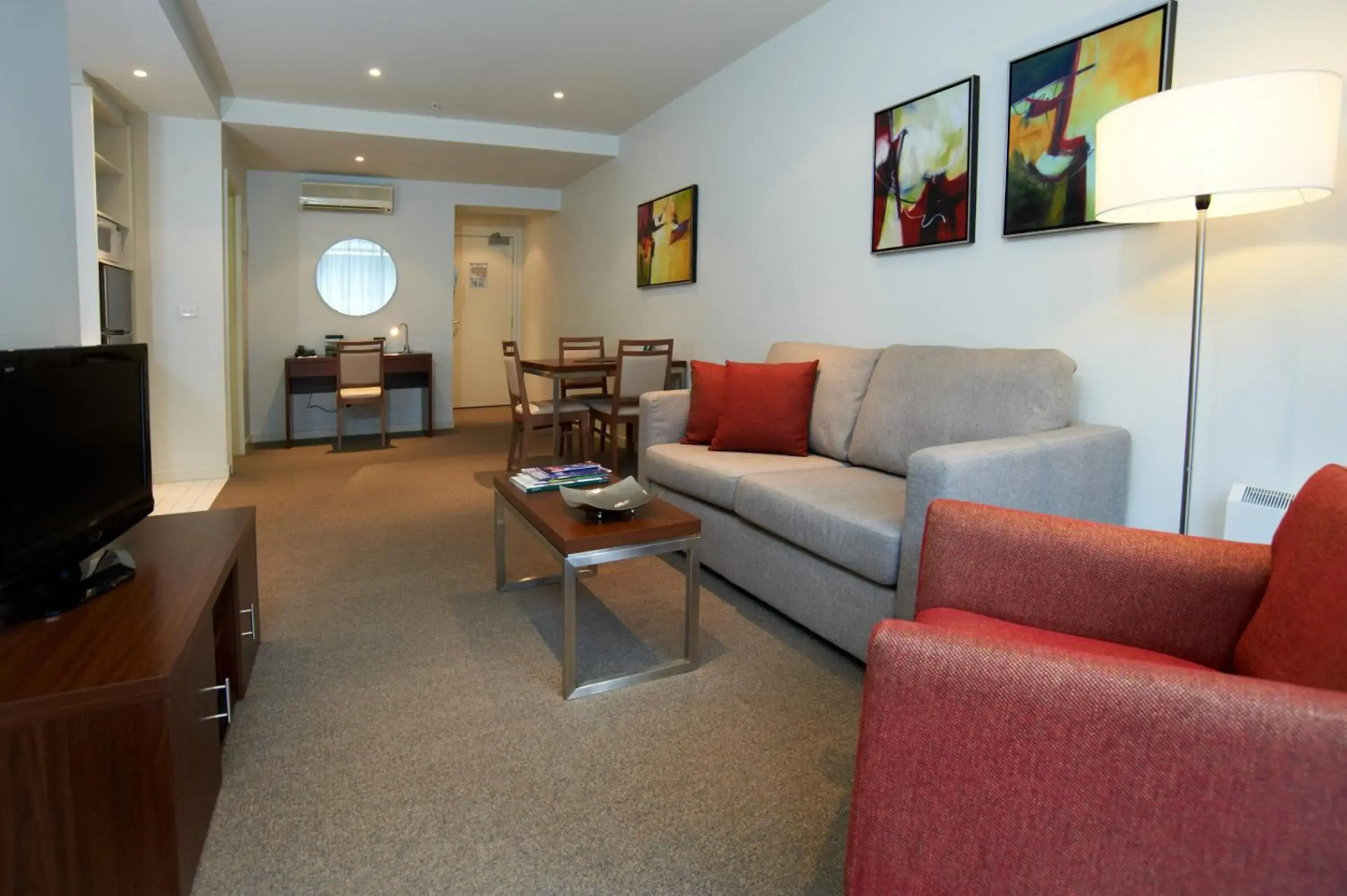 Foto - Quest on Dorcas