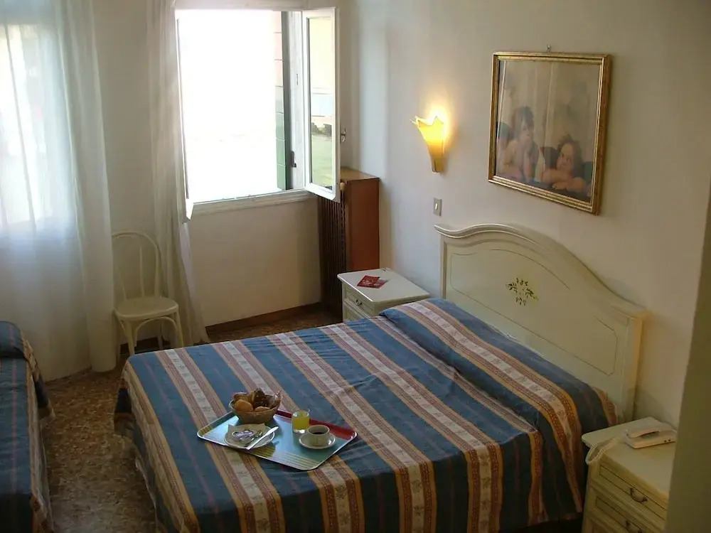 Photo - Hotel Airone