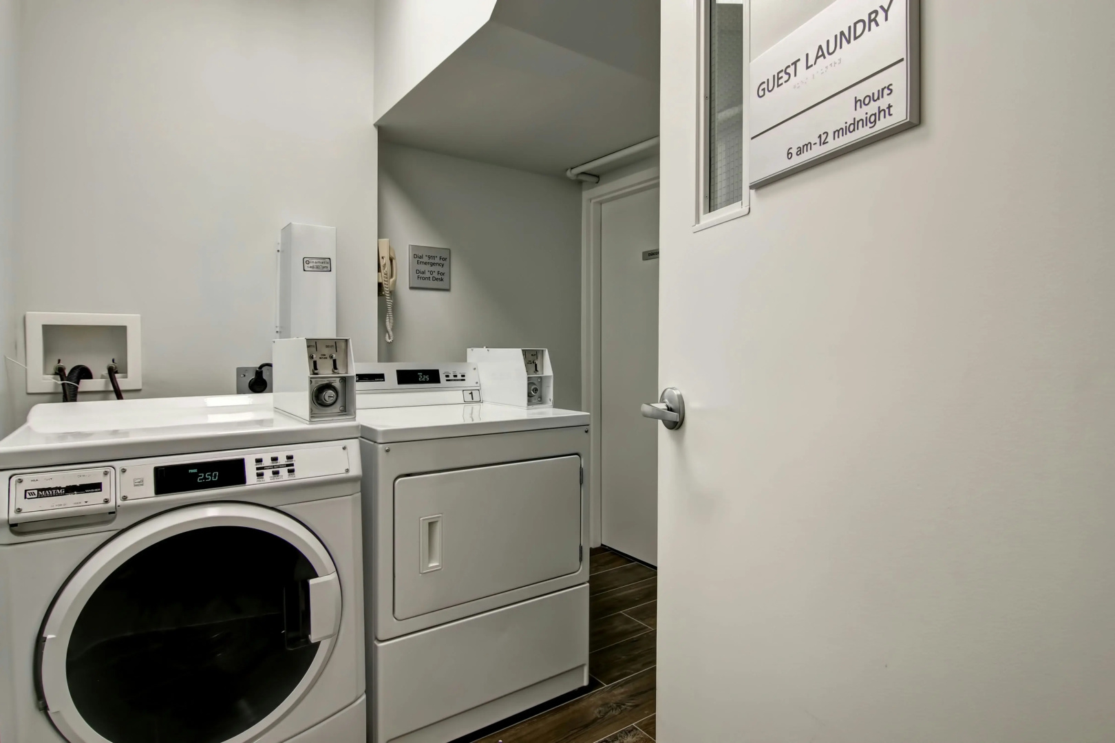 Foto - Hampton Inn & Suites by Hilton Calgary-Airport