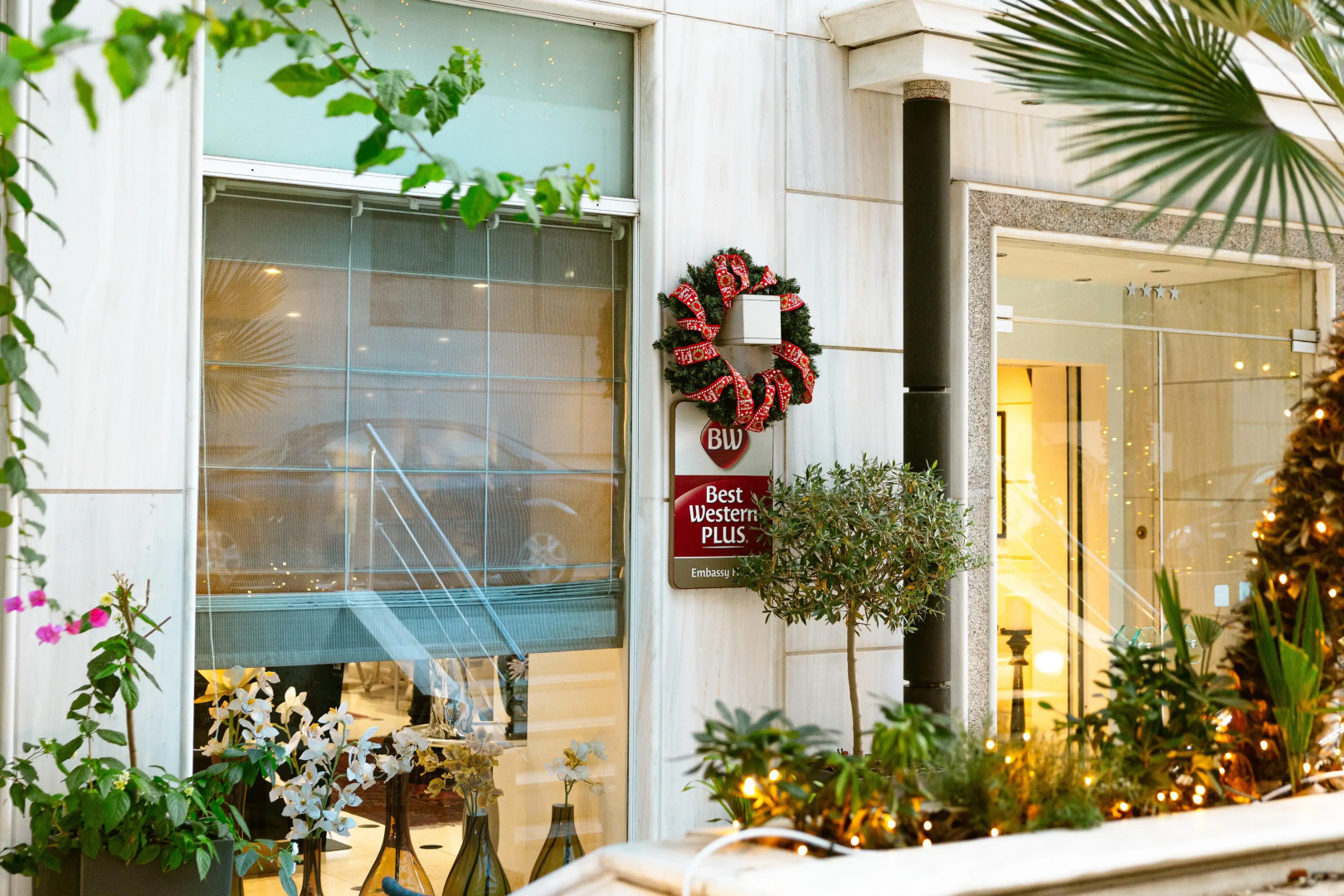 Foto - Best Western Plus Embassy Hotel