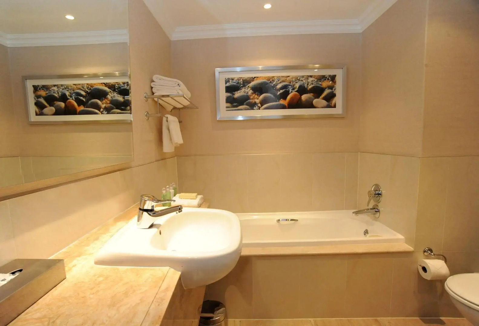 Photo - Southern Sun The Cullinan