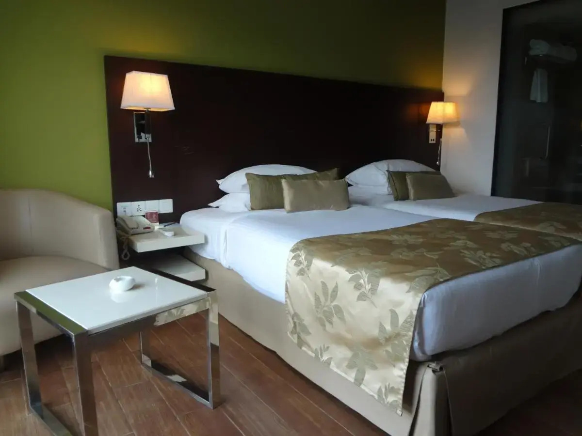 Photo - Ramee Grand Hotel and Spa, Pune