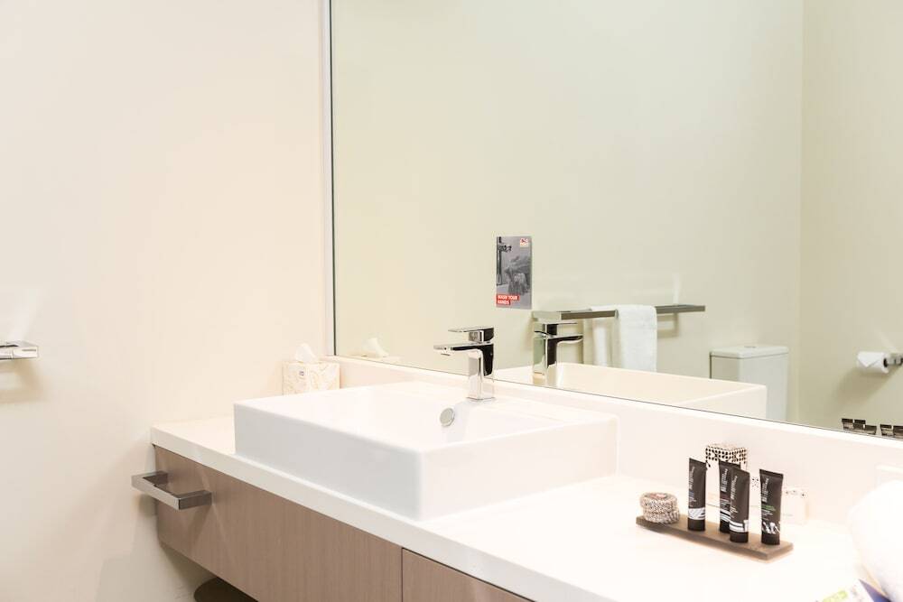 Photo - The Colmslie Hotel