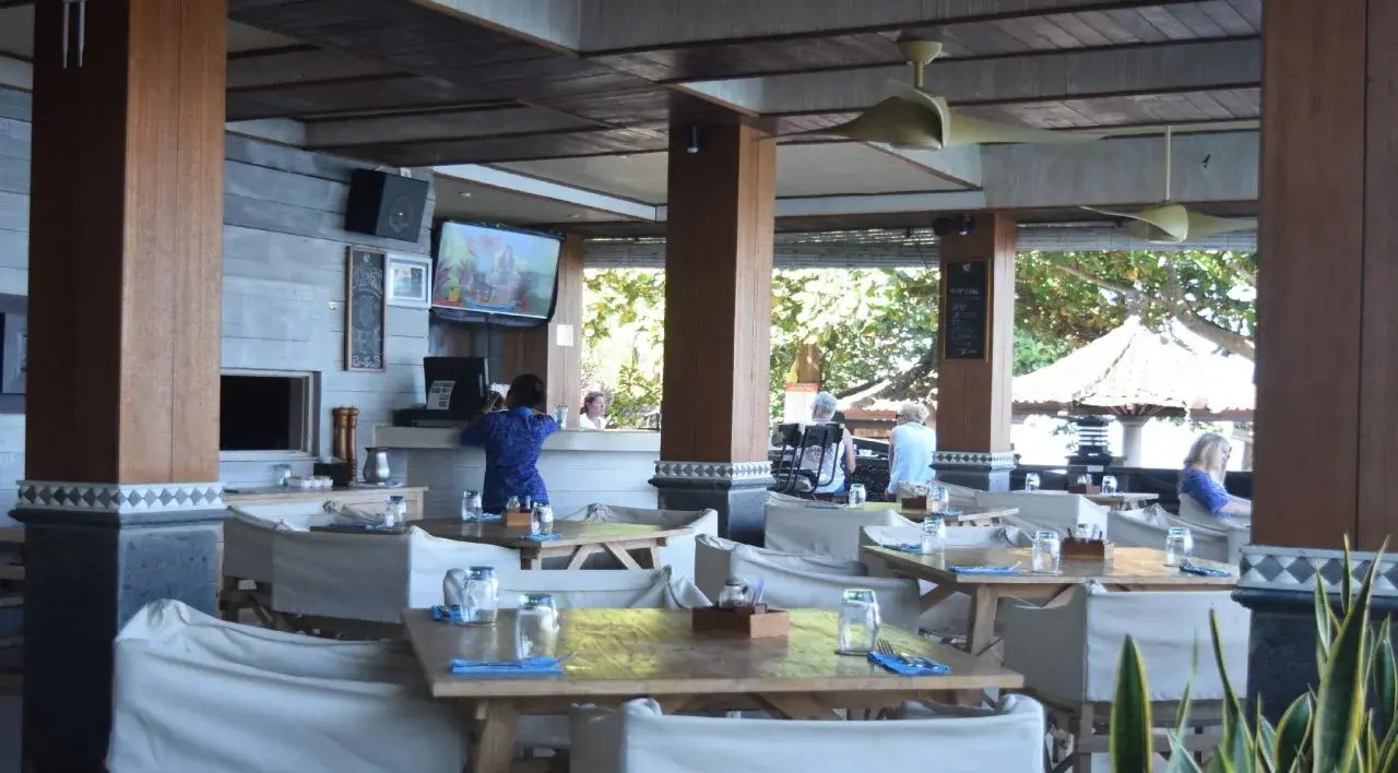 Foto - Bombora Medewi