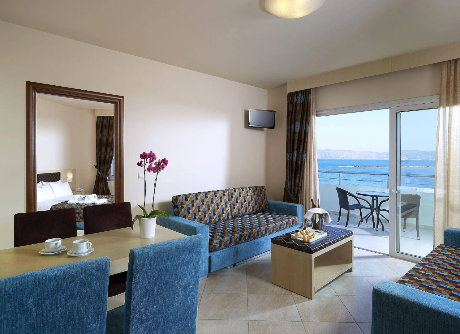 Photo - Molos Bay Hotel