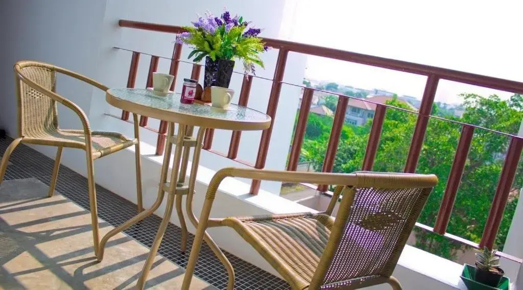 Photo - The Meet Green Apartment