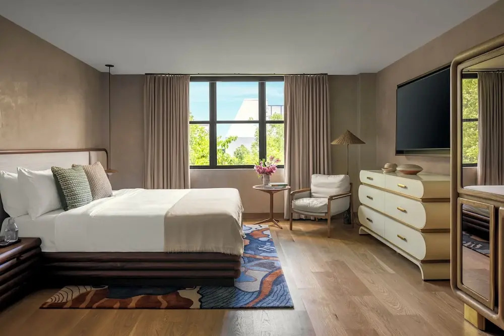 Photo - The Moore Miami