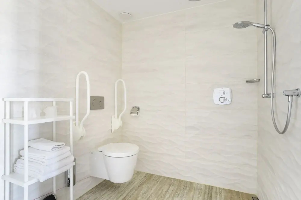 Photo - Beachhouse Hotel