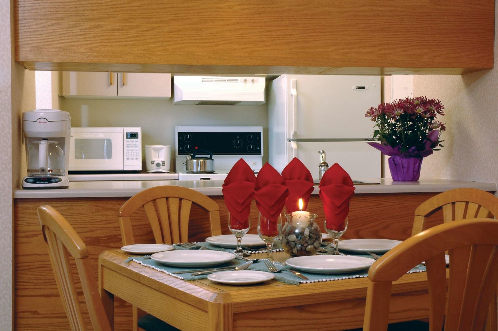 Photo - Cartier Place Suite Hotel