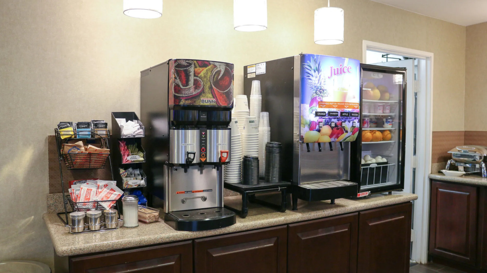 Photo - Best Western Escondido Hotel