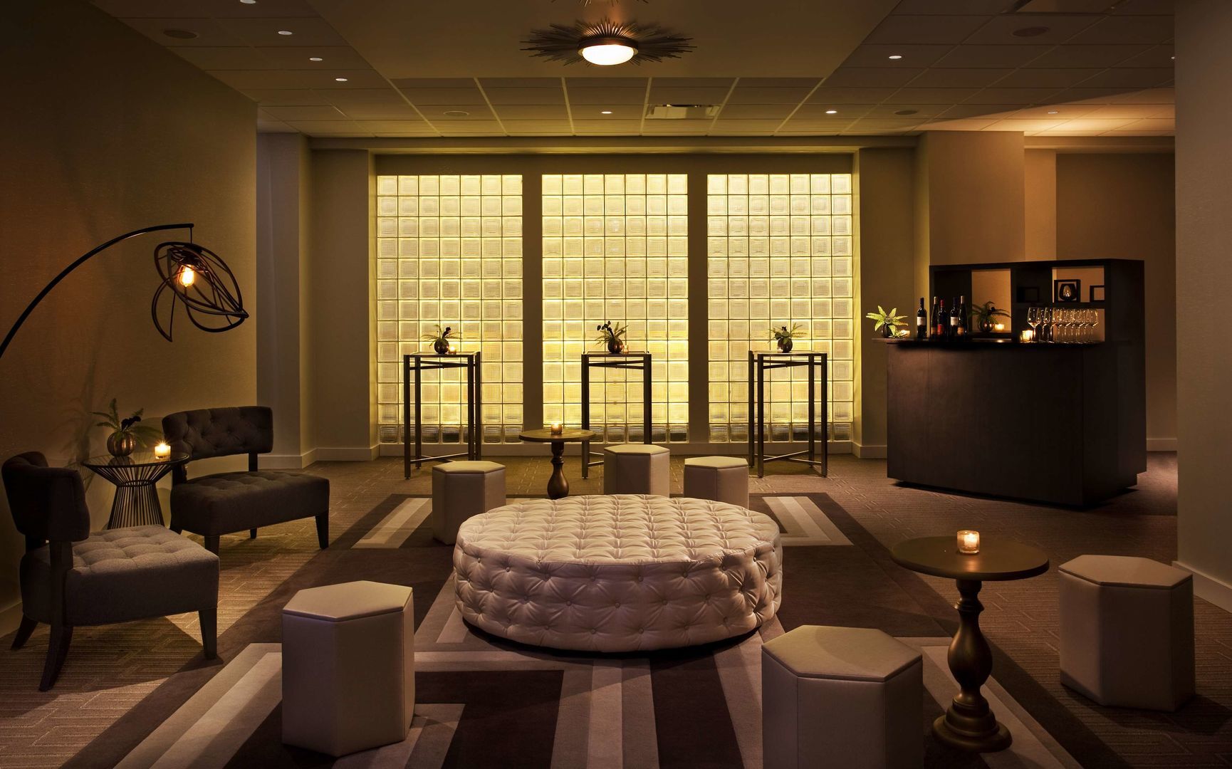 Photo - Thompson Chicago, by Hyatt