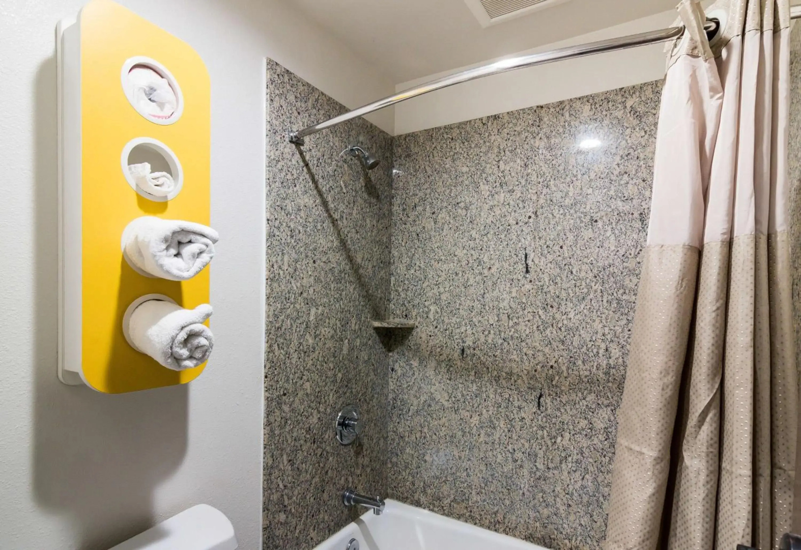 Photo - Motel 6-South El Monte, CA - Los Angeles