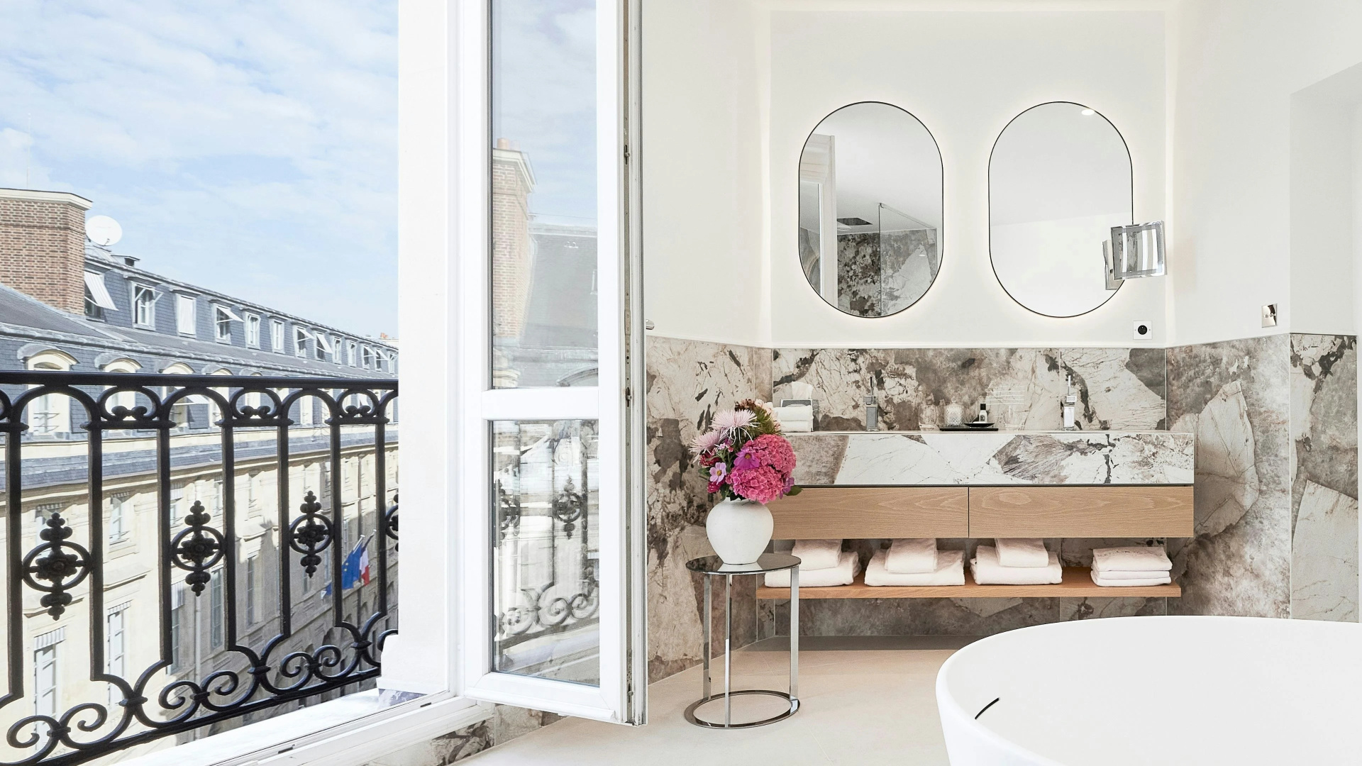 Photo - Grand Hotel du Palais Royal