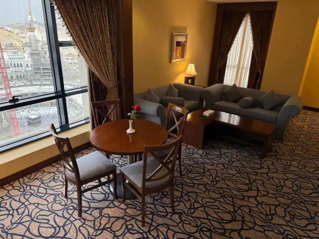 Foto - فندق الصفوة البرج الأول Al Safwah Hotel First Tower 1