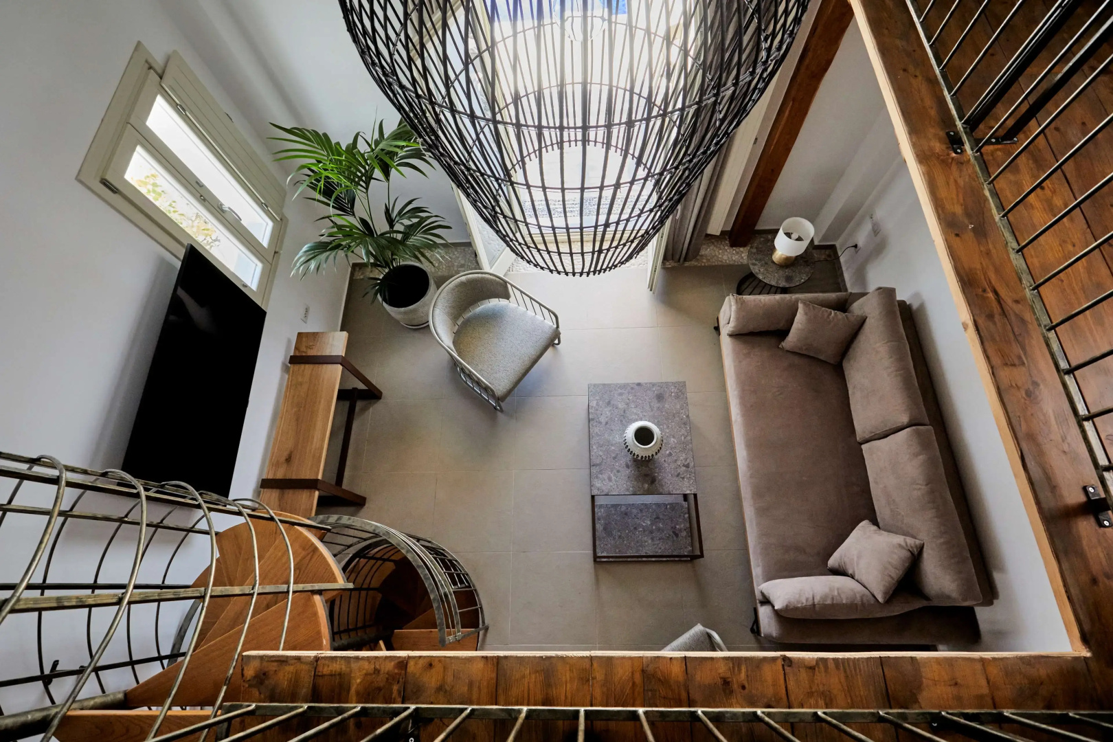 Foto - Sea Breeze Santorini Beach Resort, Curio Collection Hilton